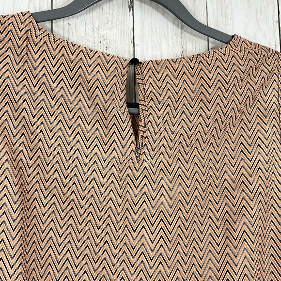 Willi Smith Sleeveless Graphic Zig Zag Silky Soft Blouse Shirt XS - Picture 7 of 10